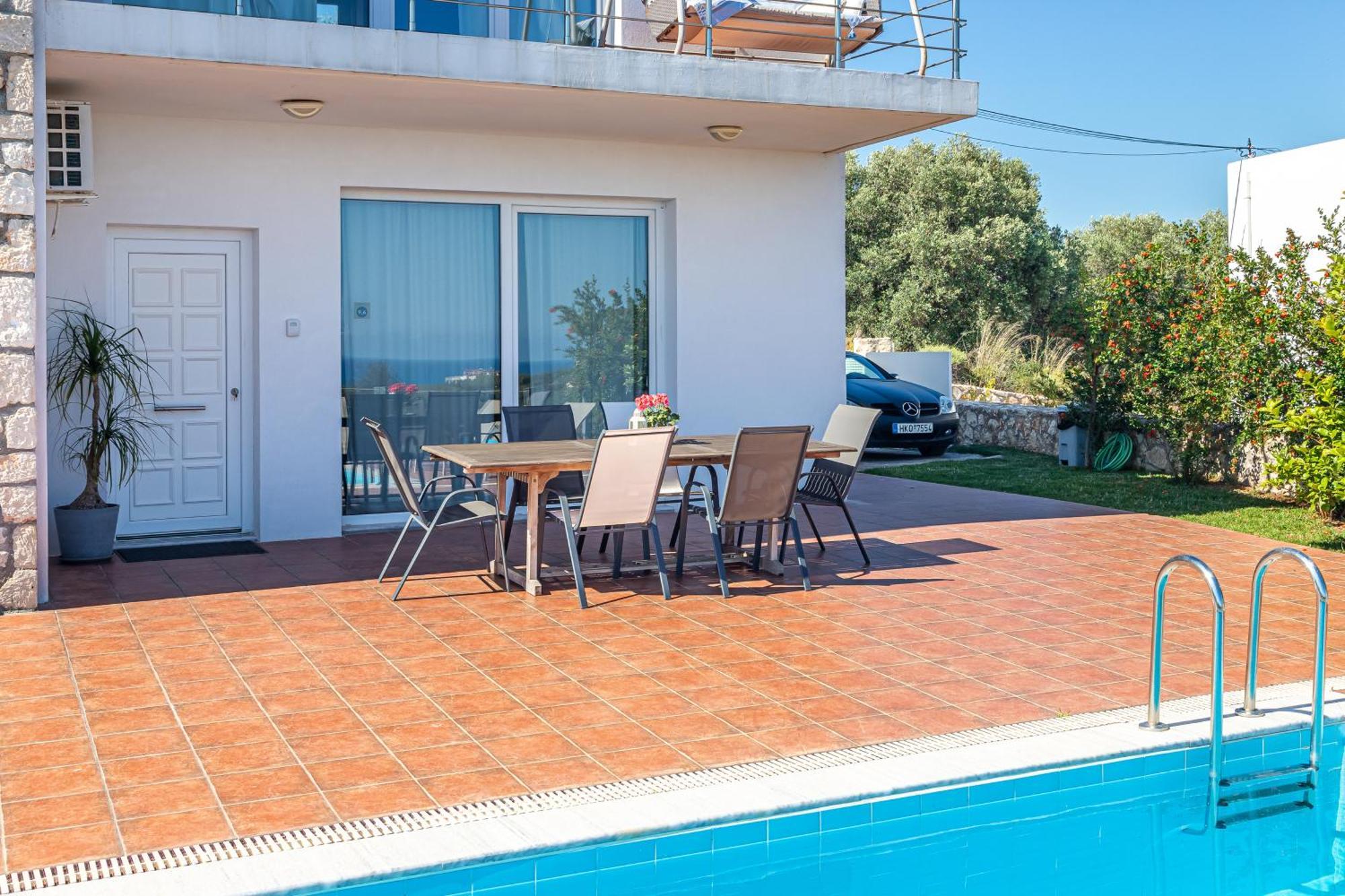 Dimitra Apartment With Private Pool And Sea View -The Ground Floor Of A Two Storey Building Δαράτσο Εξωτερικό φωτογραφία